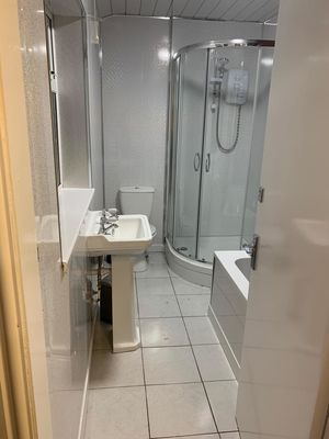 Photo 11- click for photo gallery